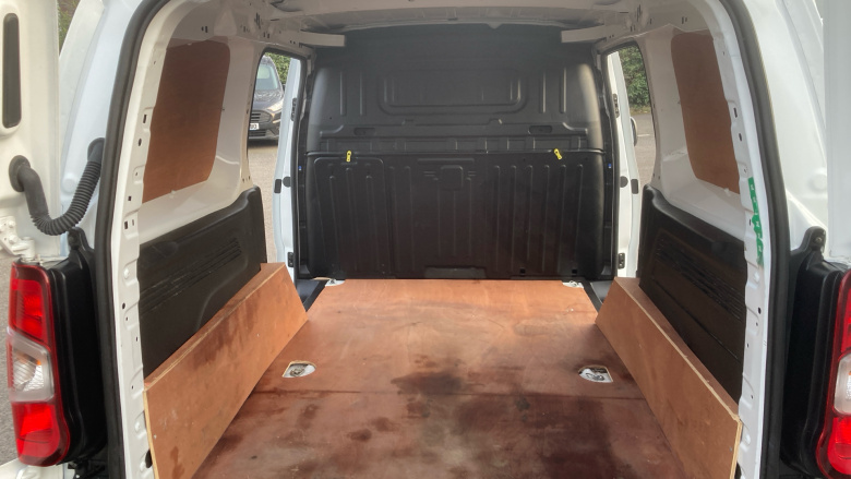 Peugeot Partner Long Diesel 950 1.5 BlueHDi 100 Professional Prem Van [6Speed]